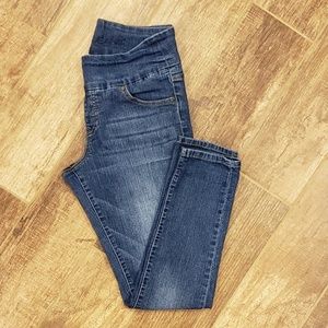 Women's JAG Jeans, Skinny Pull-On, 8P, EUC